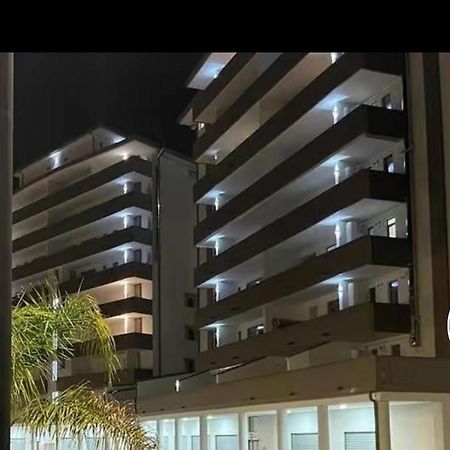 Hotel Eboli Kültér fotó