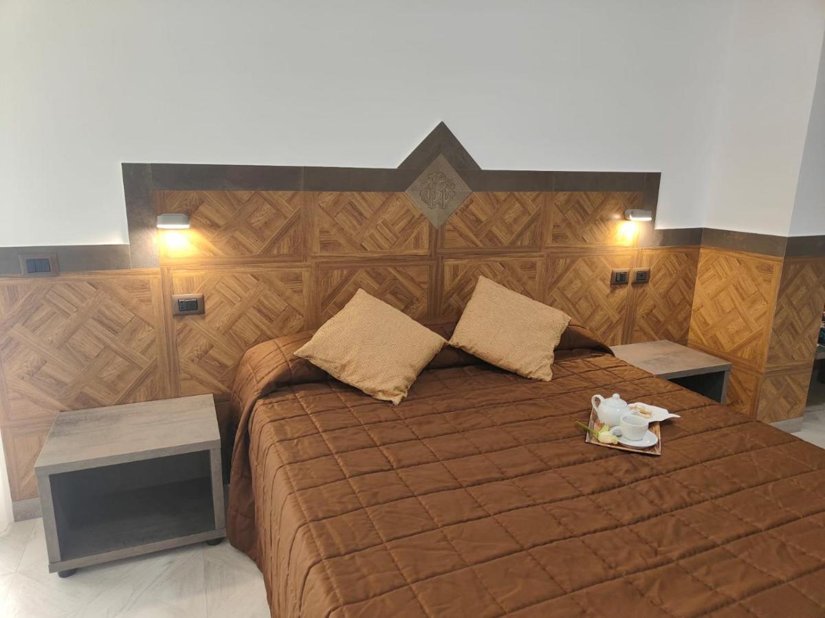 Hotel Eboli Kültér fotó