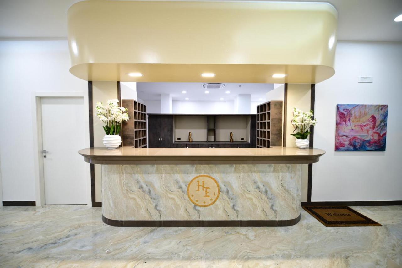 Hotel Eboli Kültér fotó