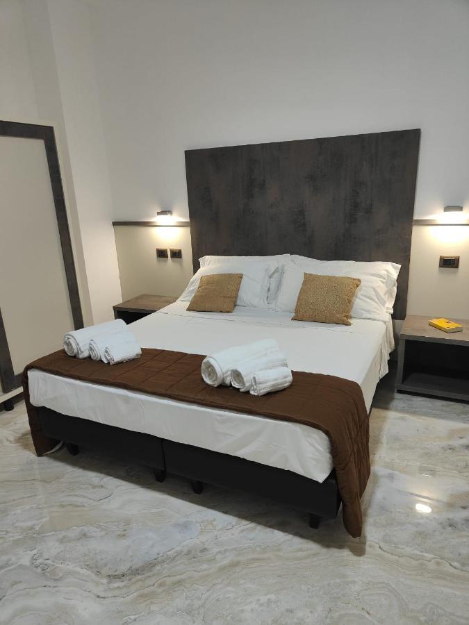 Hotel Eboli Kültér fotó