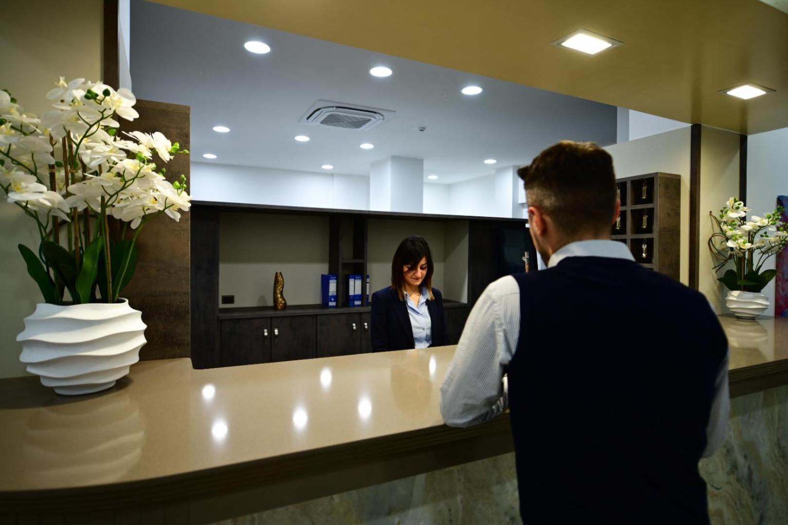 Hotel Eboli Kültér fotó